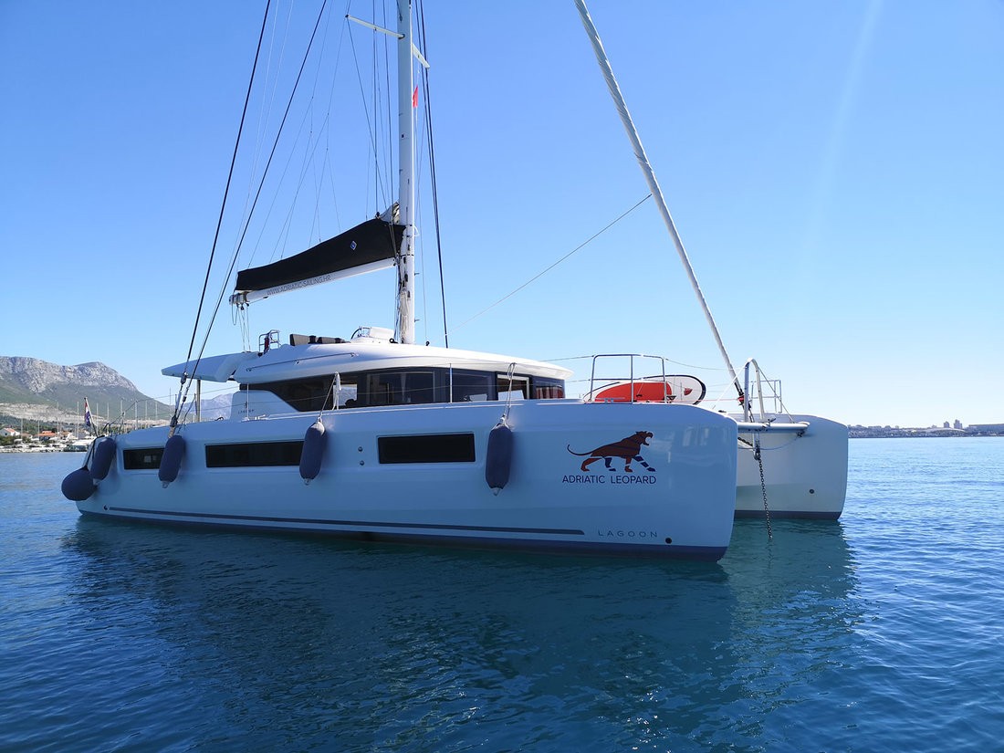 Lagoon 50, Adriatic Leopard | Yacht Charter Croatia