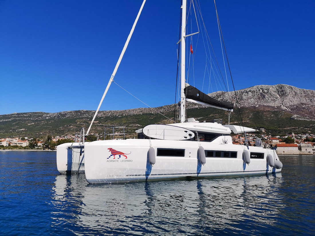 Lagoon 50, Adriatic Leopard | Yacht Charter Croatia