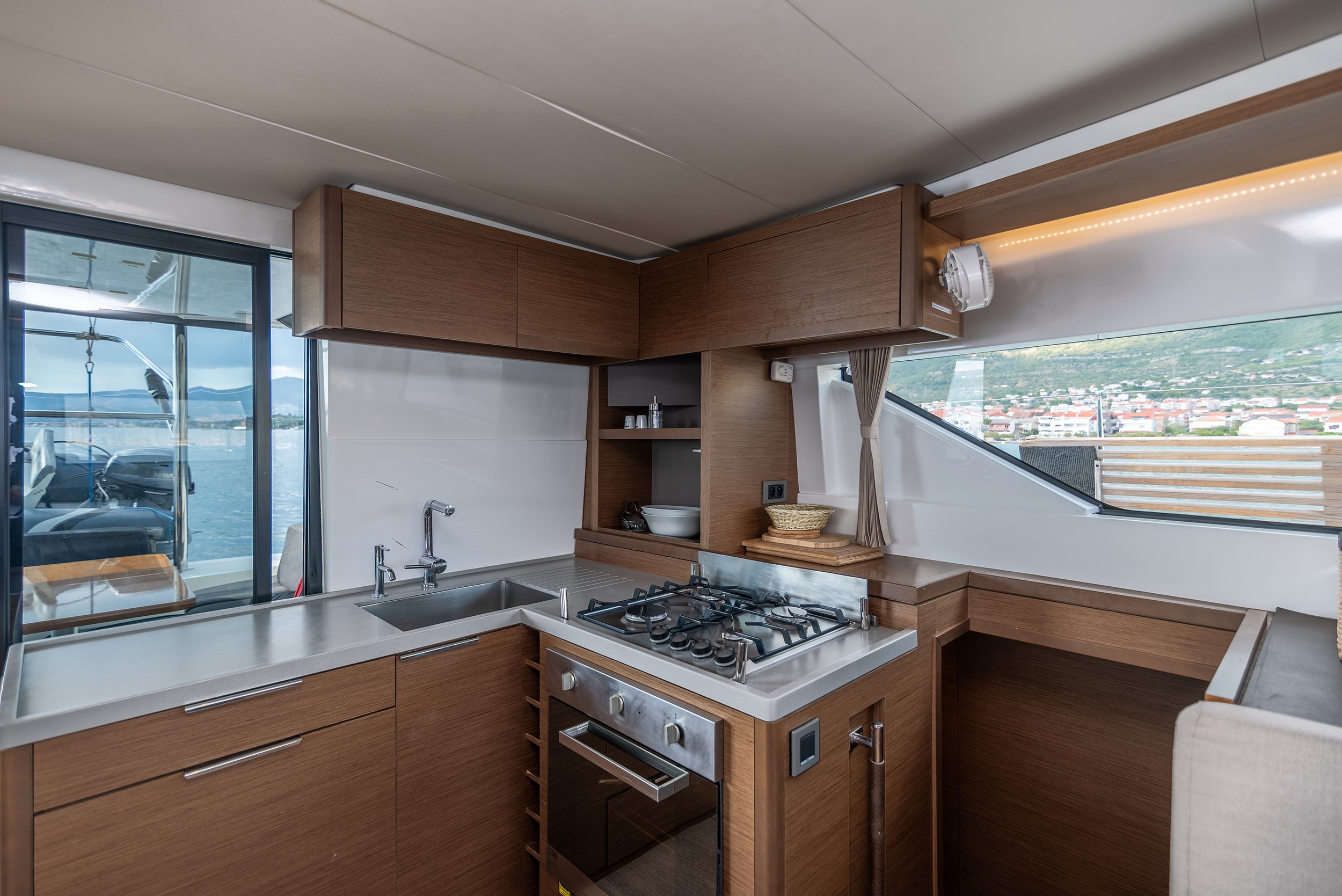 Lagoon 50, Katka | Yacht Charter Croatia