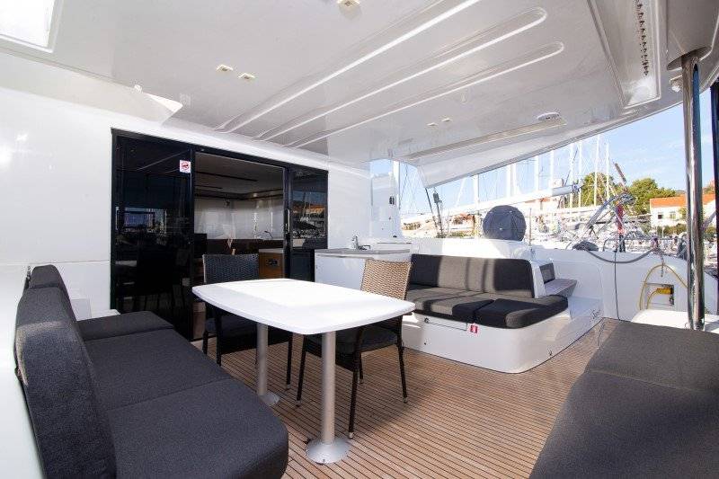 Lagoon 50, Zuzo I | Yacht Charter Croatia