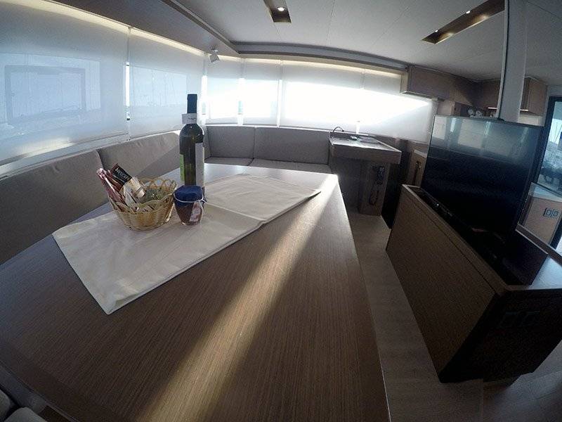 Lagoon 50, Zuzo I | Yacht Charter Croatia