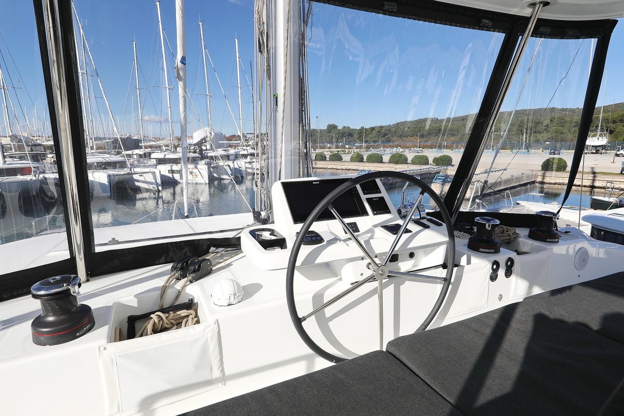 Lagoon 50, Celeste Del Mar | Yacht Charter Croatia