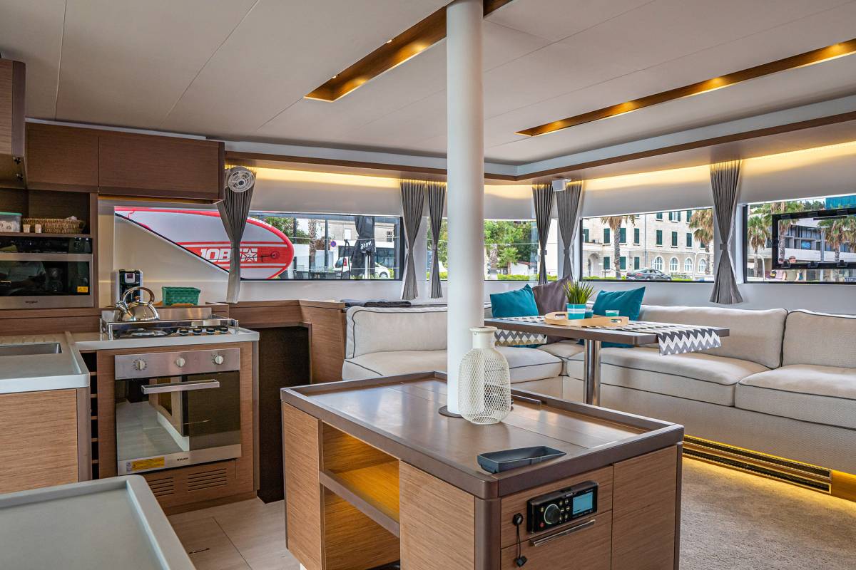 Lagoon 50, Princess Kiss | Yacht Charter Croatia