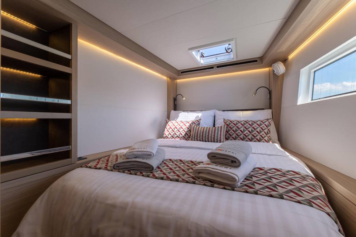 Lagoon 51, Negroni | Yacht Charter Croatia