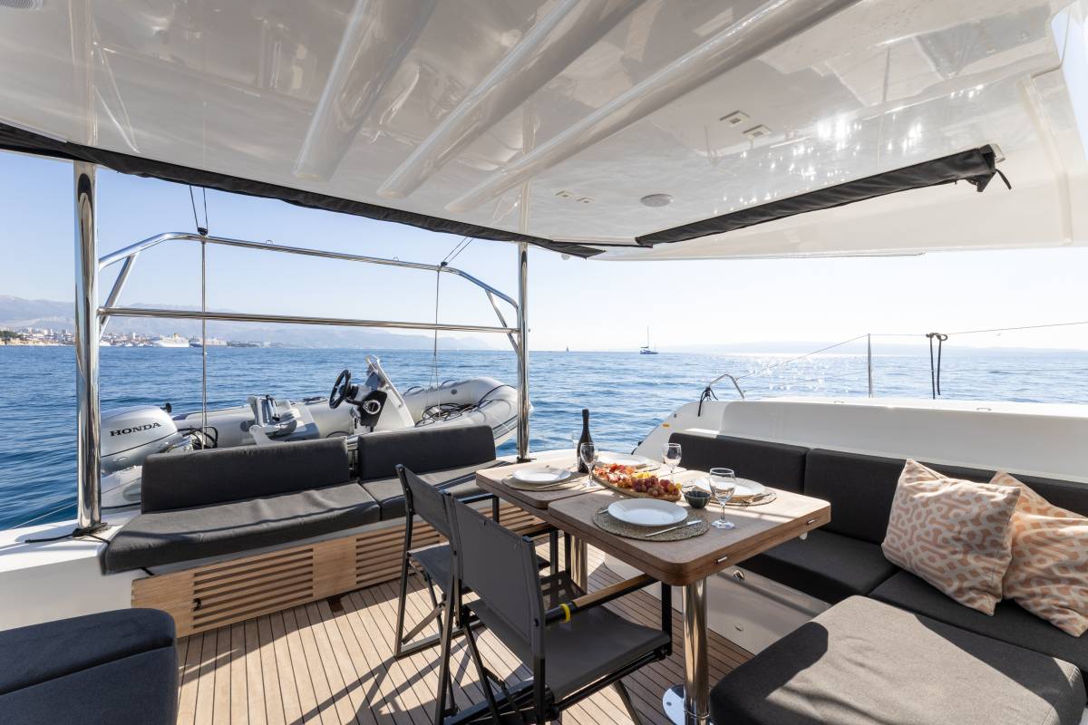 Lagoon 51, Reality | Yacht Charter Croatia