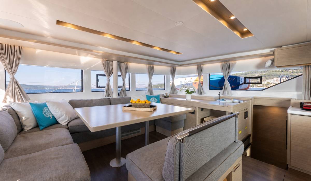 Lagoon 51, Reality | Yacht Charter Croatia