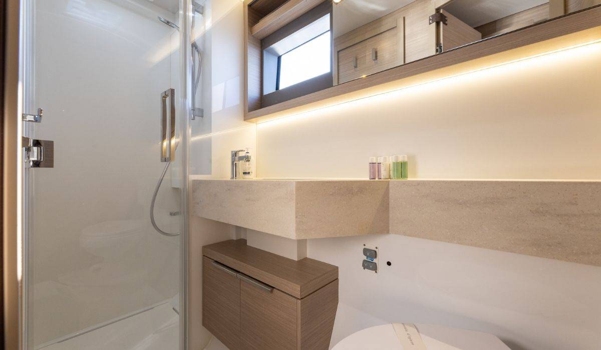 Lagoon 51, Reality | Yacht Charter Croatia