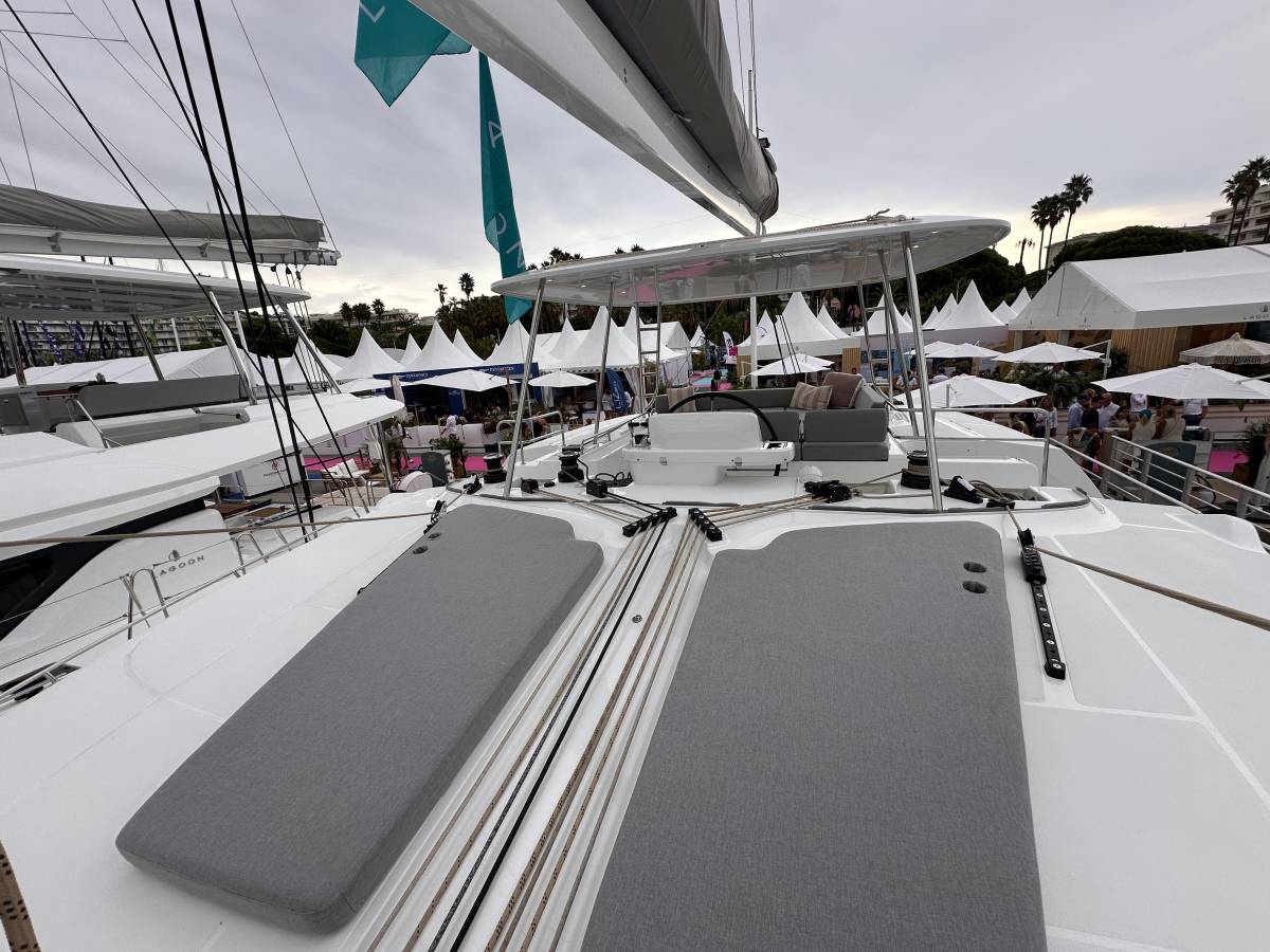 Lagoon 51, New 5 | Yacht Charter Croatia