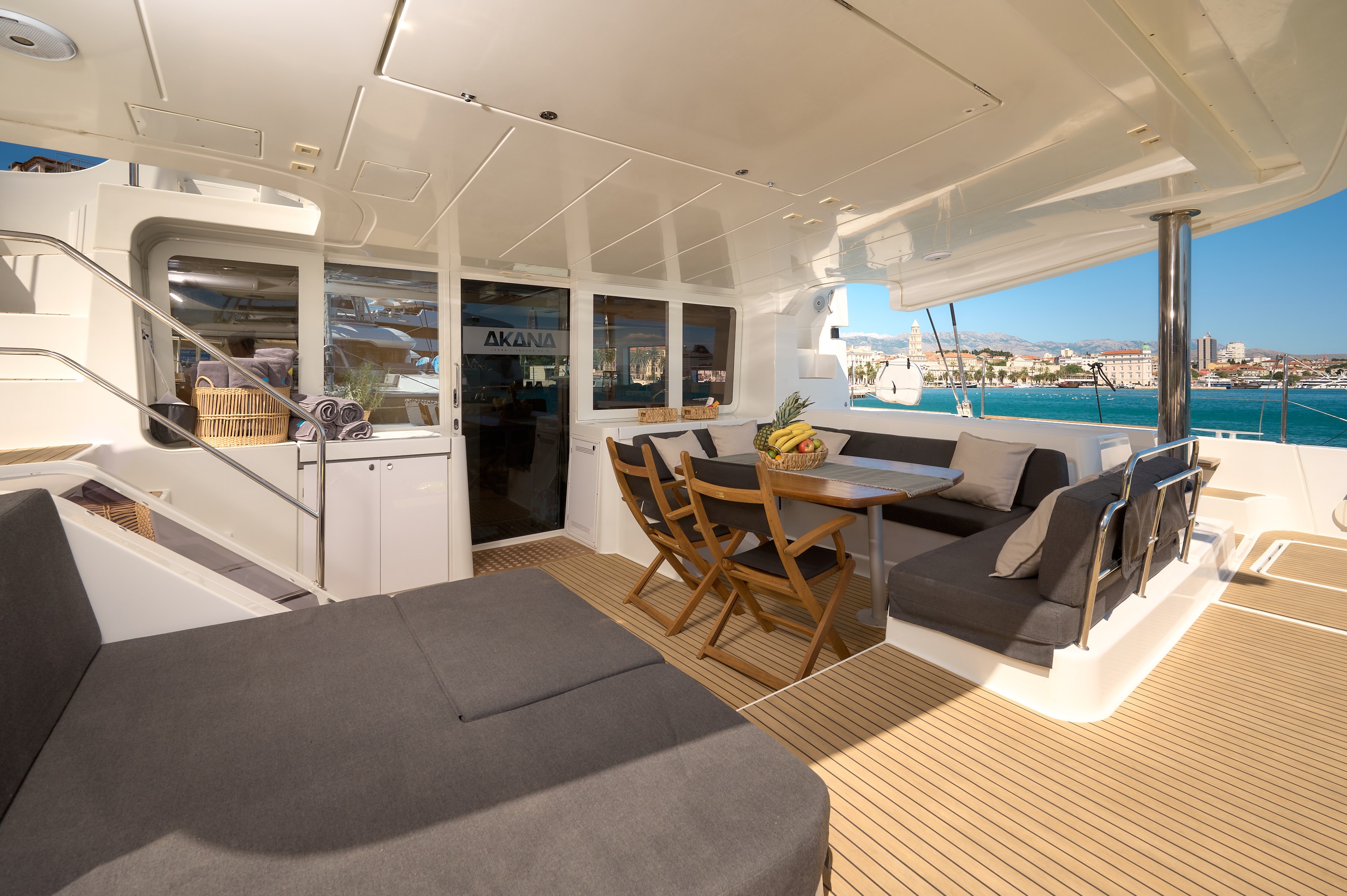 Lagoon 52 F, Akana | Yacht Charter Croatia