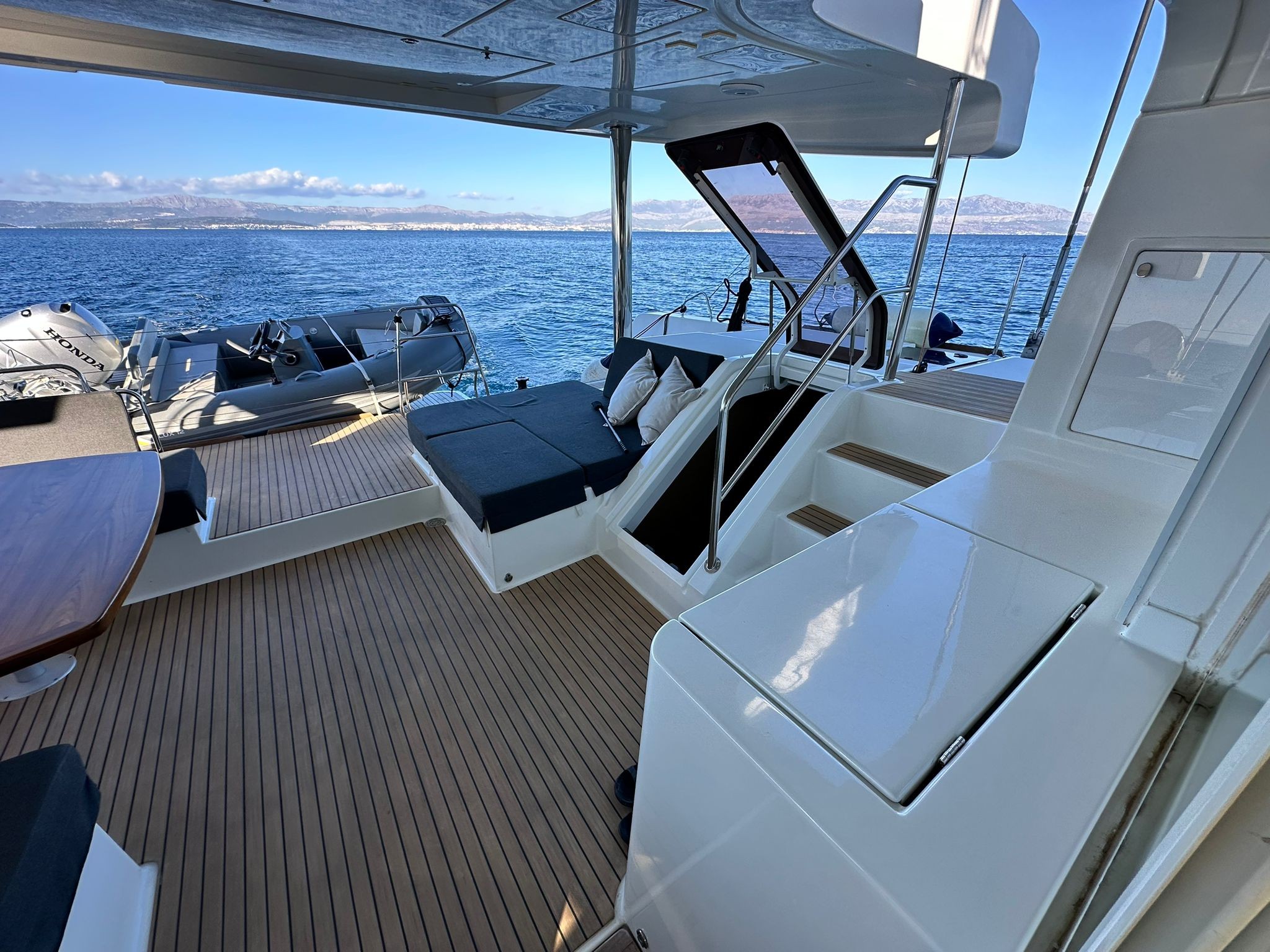 Lagoon 52 F, Akana | Yacht Charter Croatia