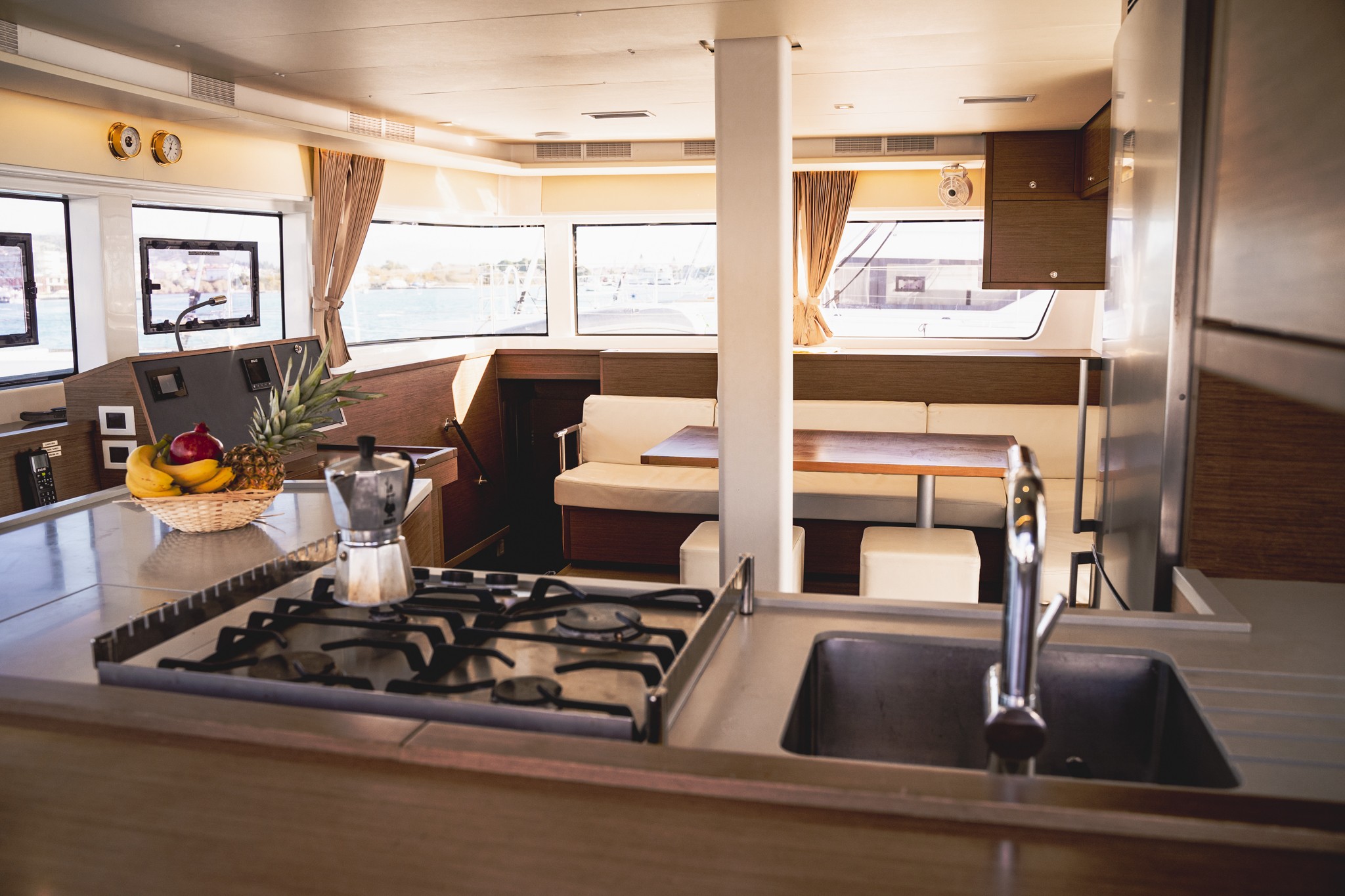 Lagoon 52 F, Akana | Yachtcharter Kroatien
