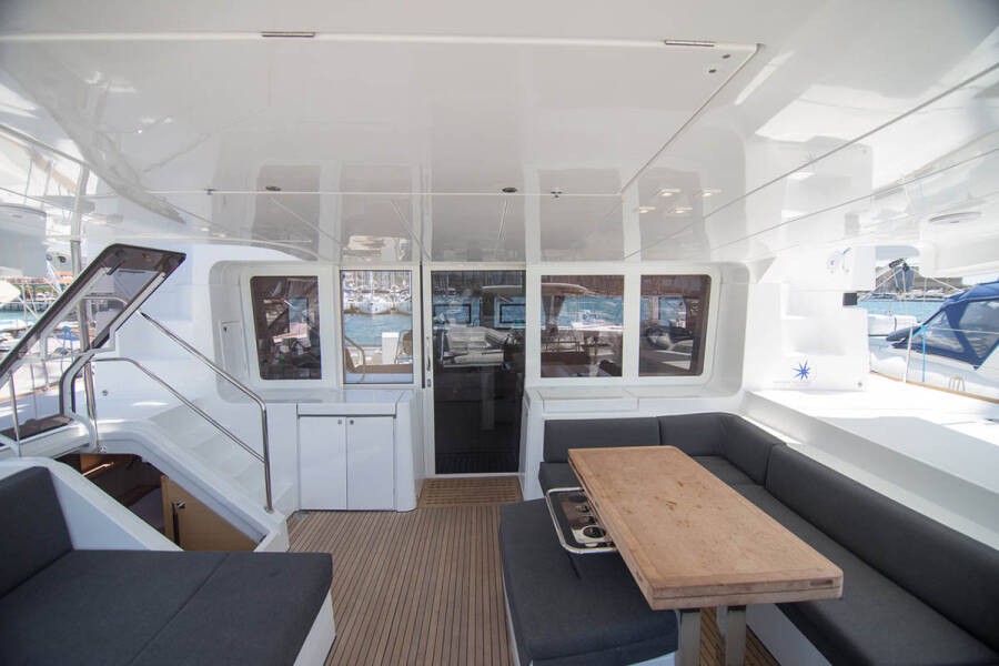Lagoon 52 F, LinaHanna | Yachtcharter Kroatien