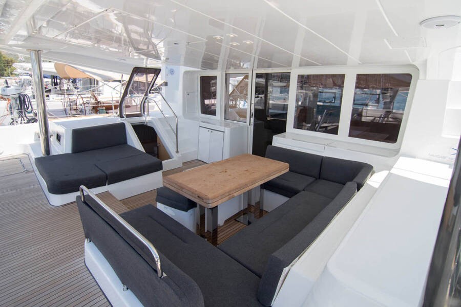 Lagoon 52 F, LinaHanna | Yachtcharter Kroatien