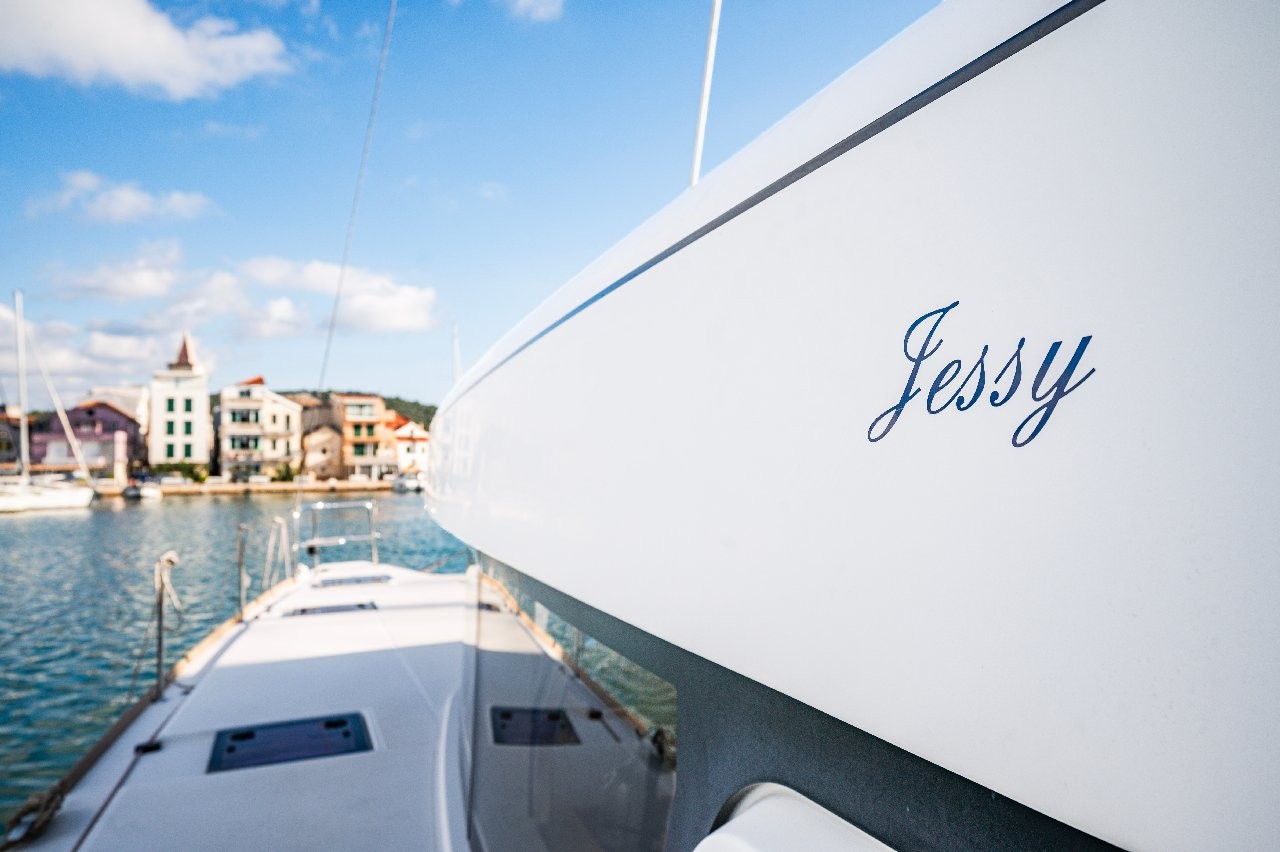 Lagoon 52 F, Jessy | Yacht Charter Croatia