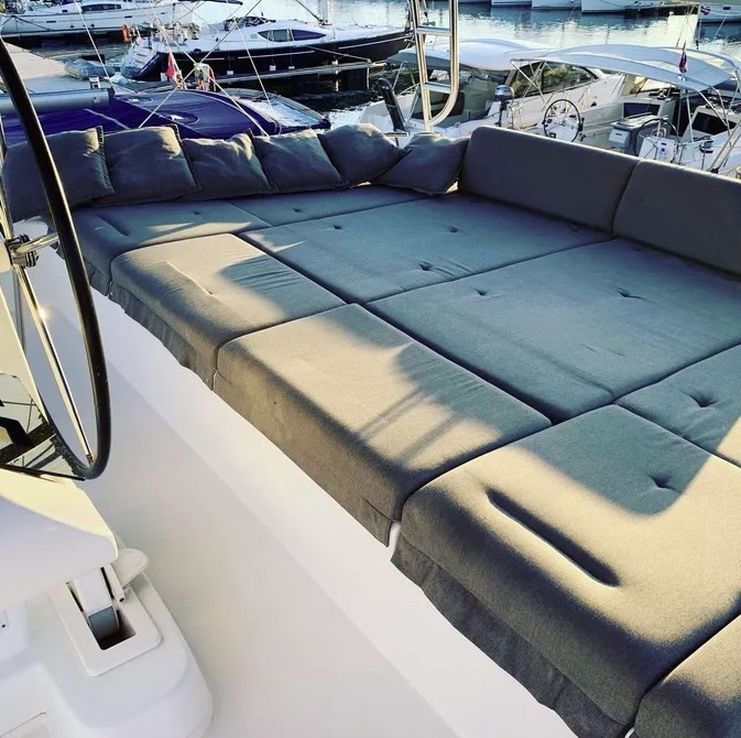 Lagoon 52 F, Jessy | Yacht Charter Croatia