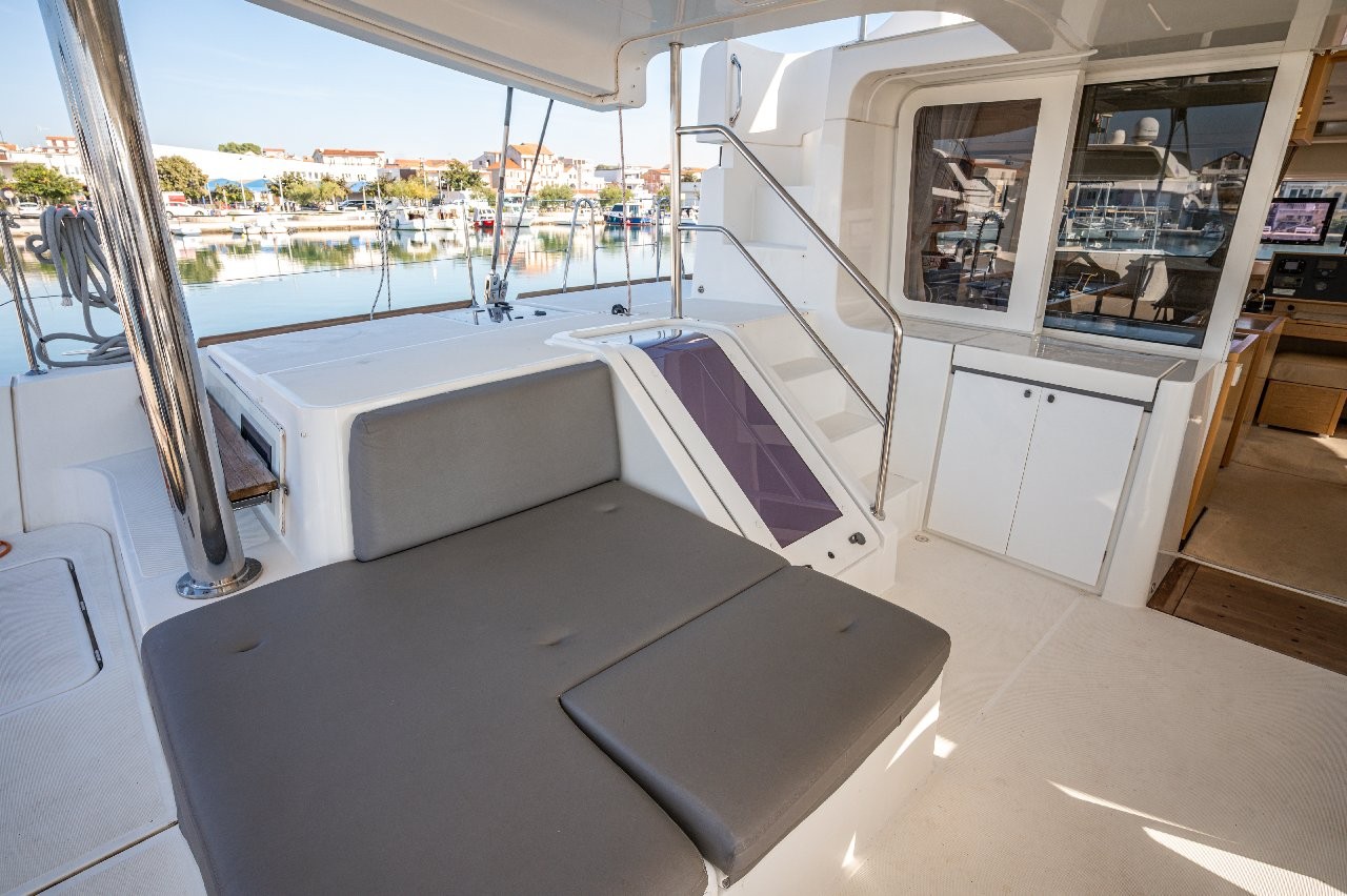 Lagoon 52 F, Jessy | Yacht Charter Croatia