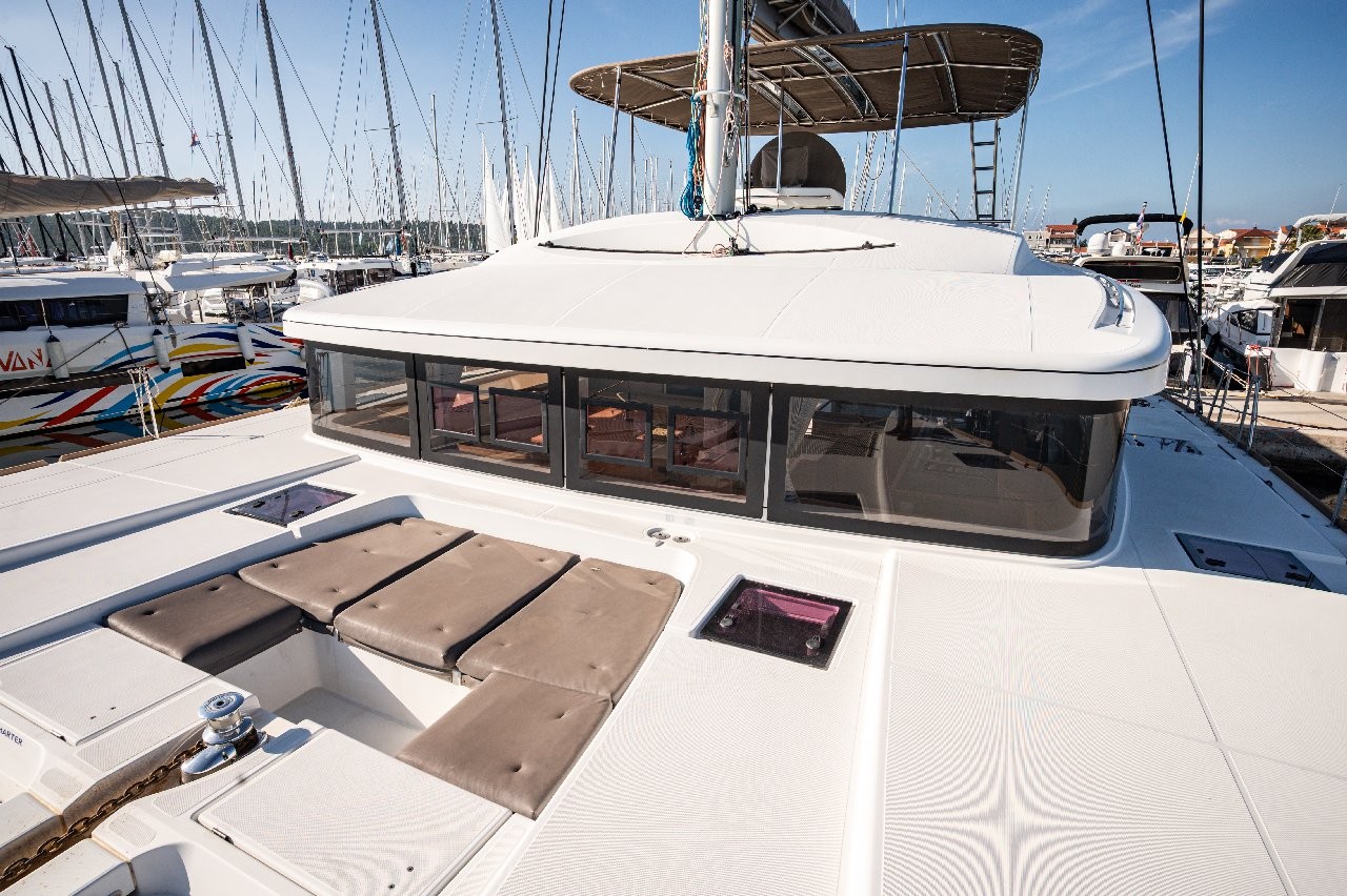 Lagoon 52 F, Jessy | Yacht Charter Croatia
