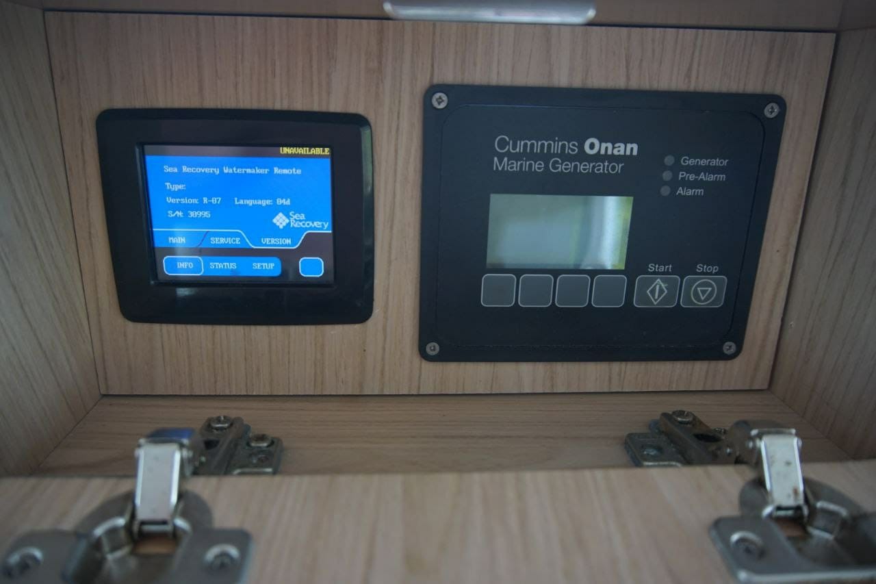 Lagoon 52 F, Jessy | Yacht Charter Croatia