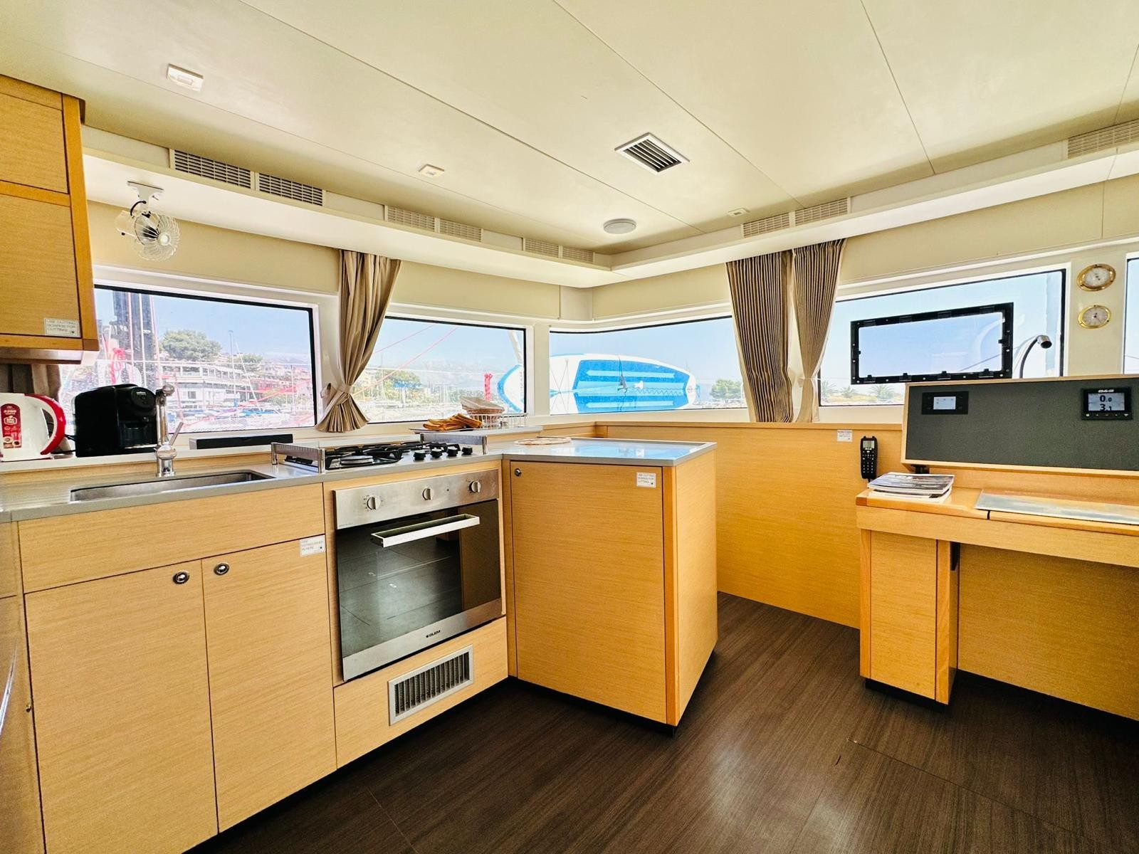 Lagoon 52 F, Madonna of Adriatic | Yachtcharter Kroatien
