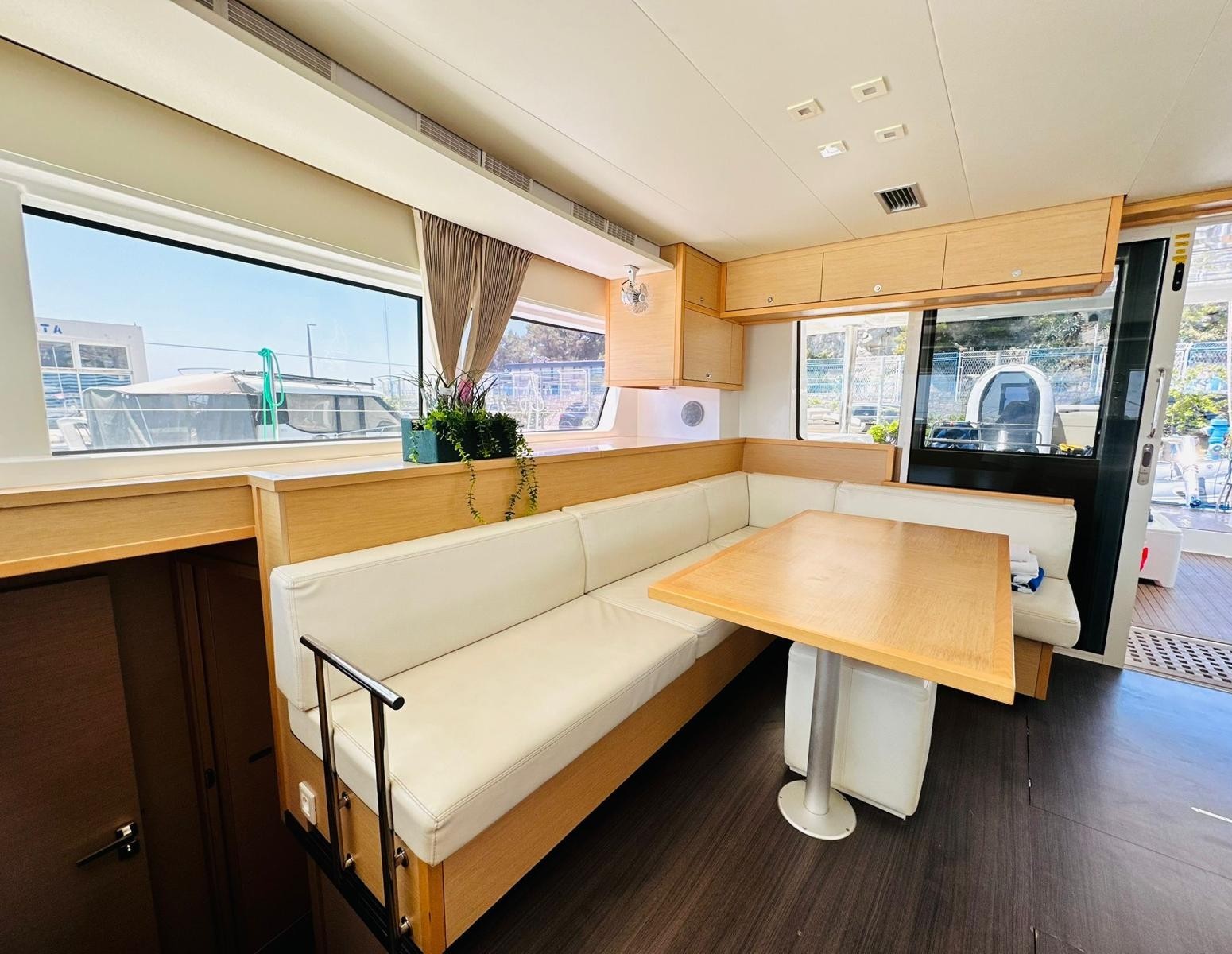 Lagoon 52 F, Madonna of Adriatic | Yachtcharter Kroatien