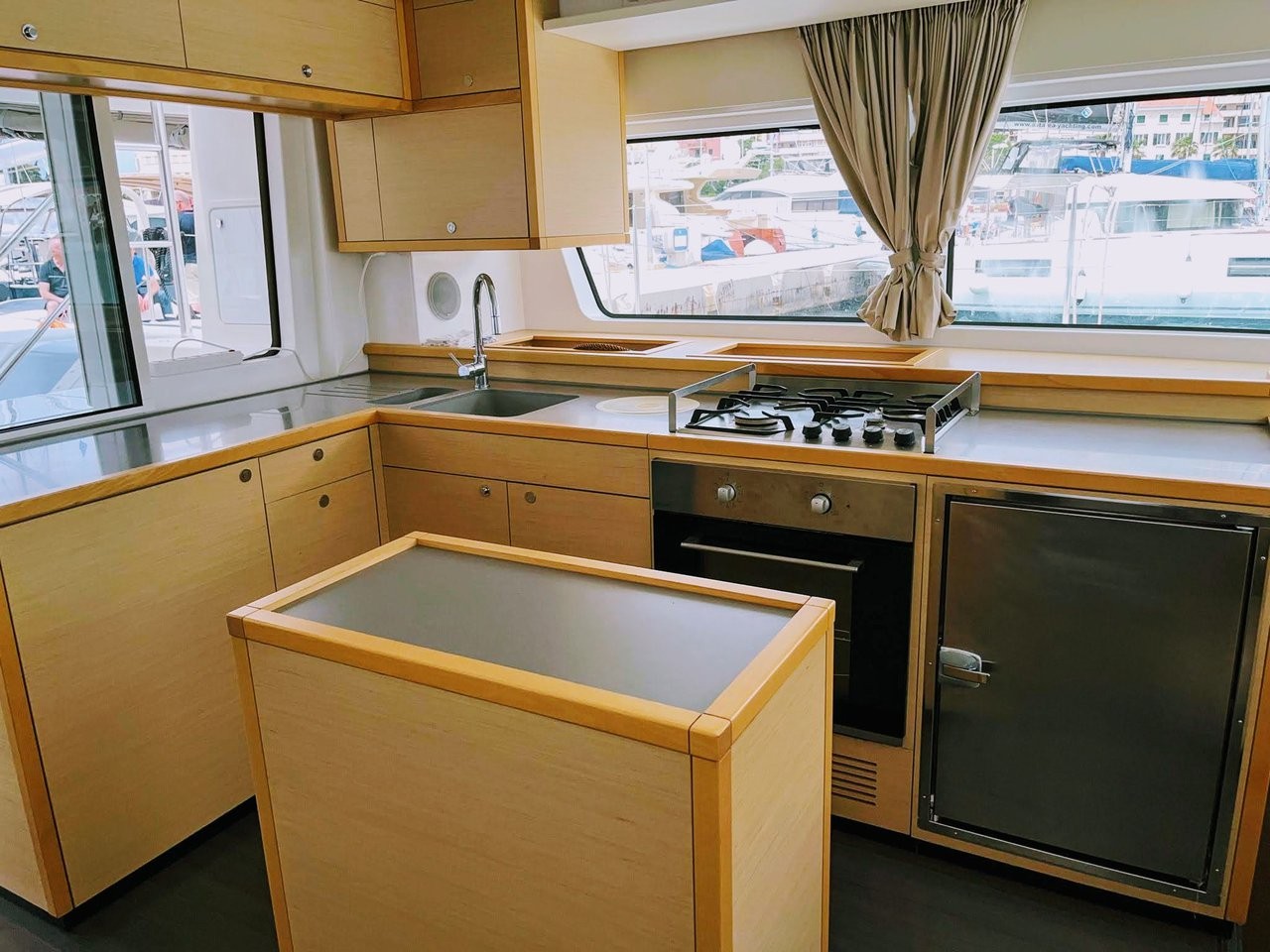 Lagoon 52, Adriatic Star | Yachtcharter Kroatien