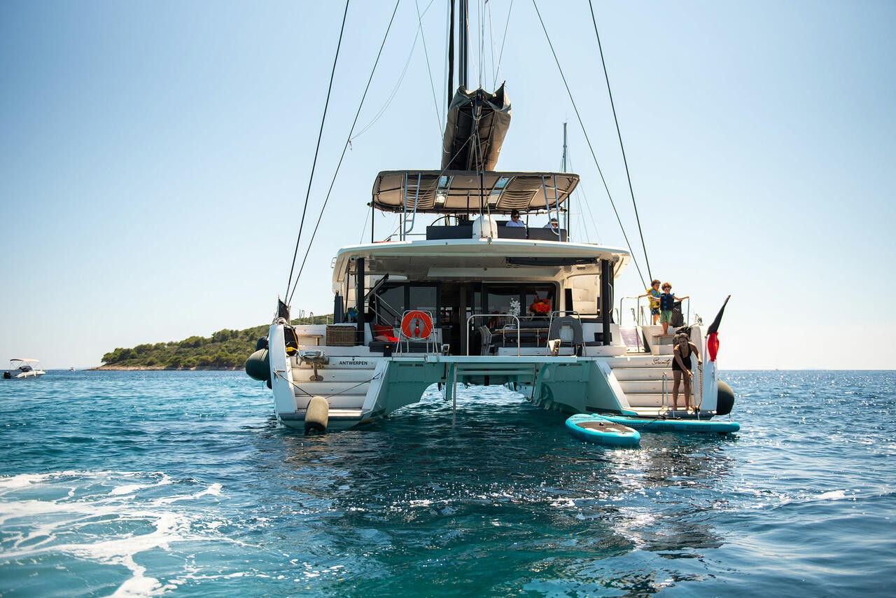 Lagoon 52, Serenity | Yachtcharter Kroatien