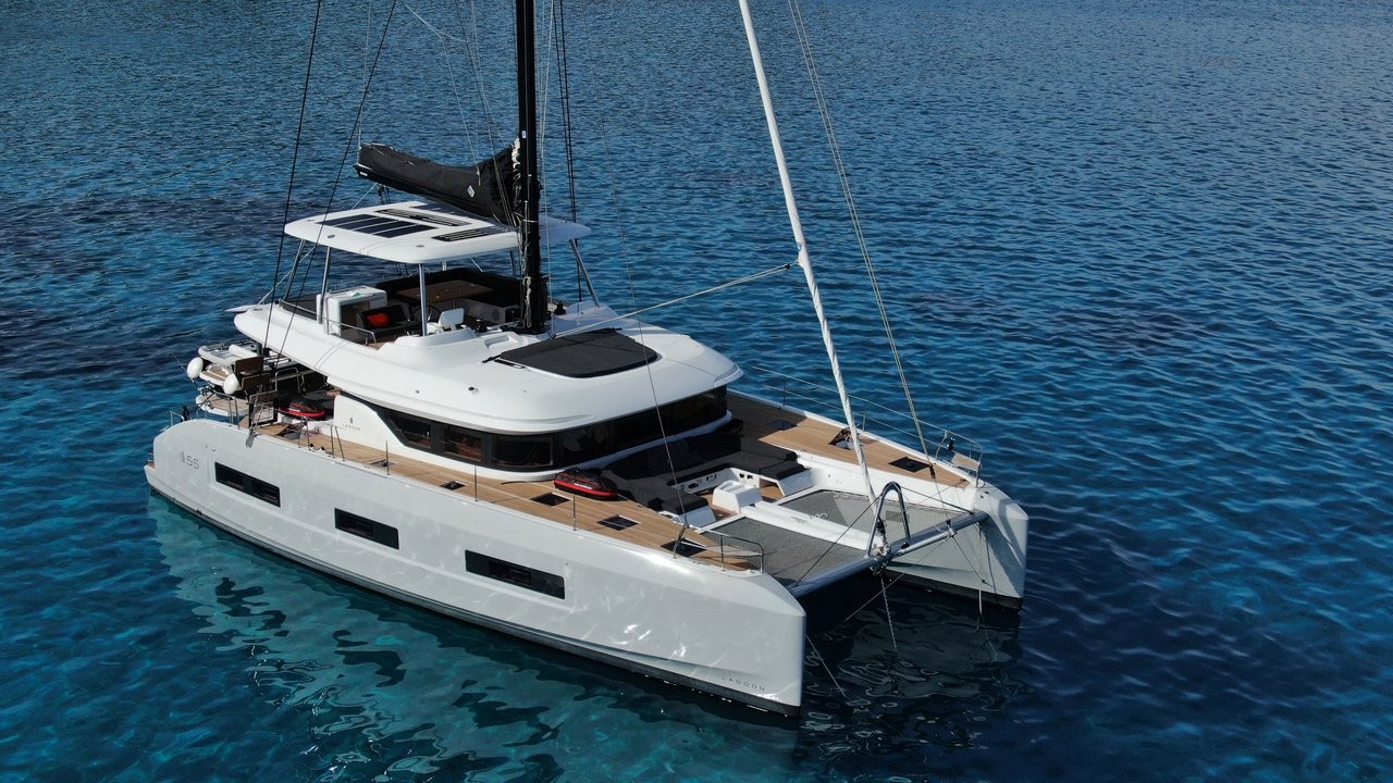 Lagoon 55, Agenda 55 | Yacht Charter Croatia