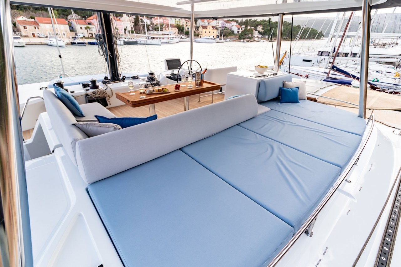 Lagoon 55, Agenda 55 | Yacht Charter Croatia