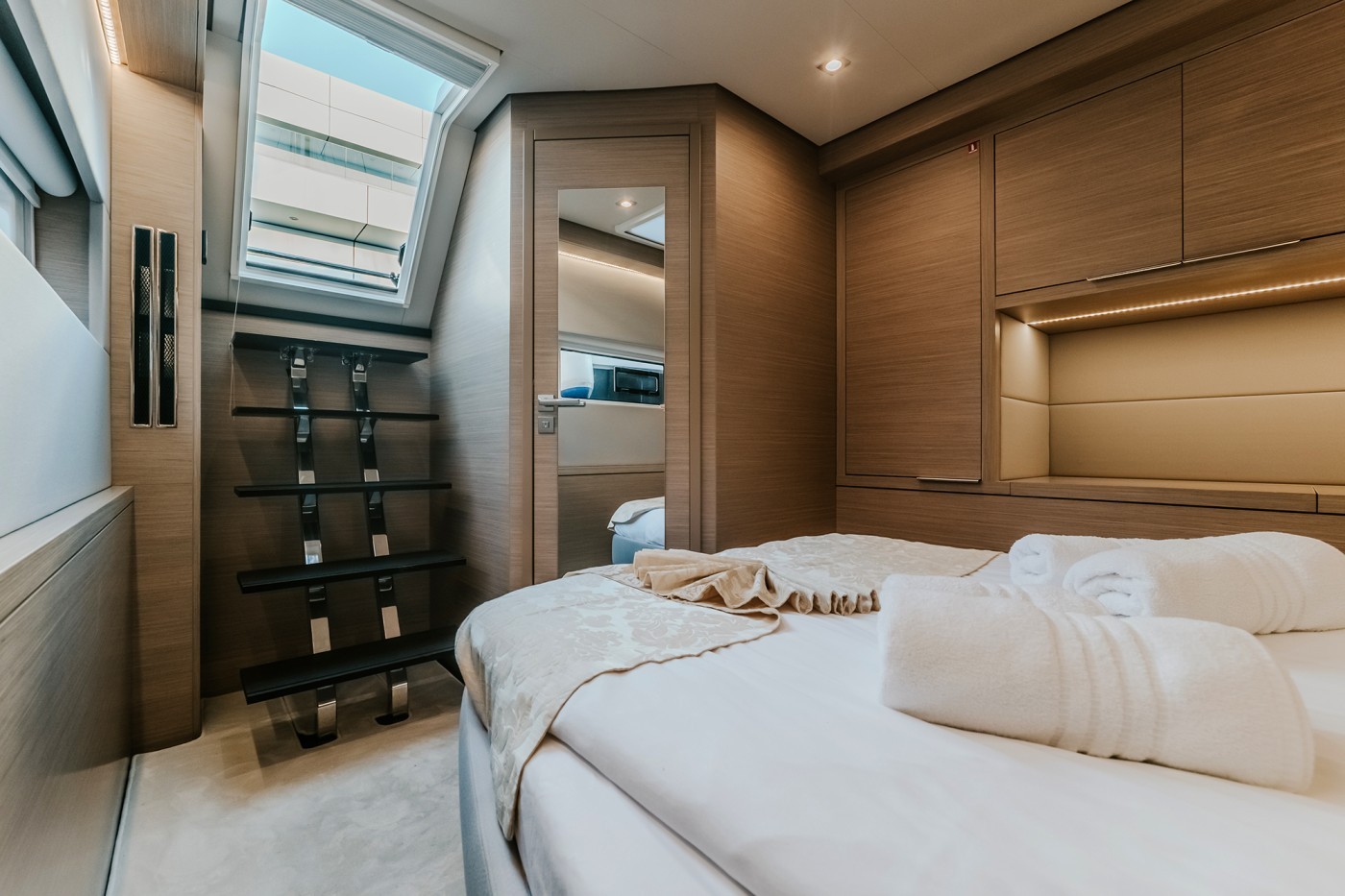 Lagoon 55, Tri Wing | Yacht Charter Croatia