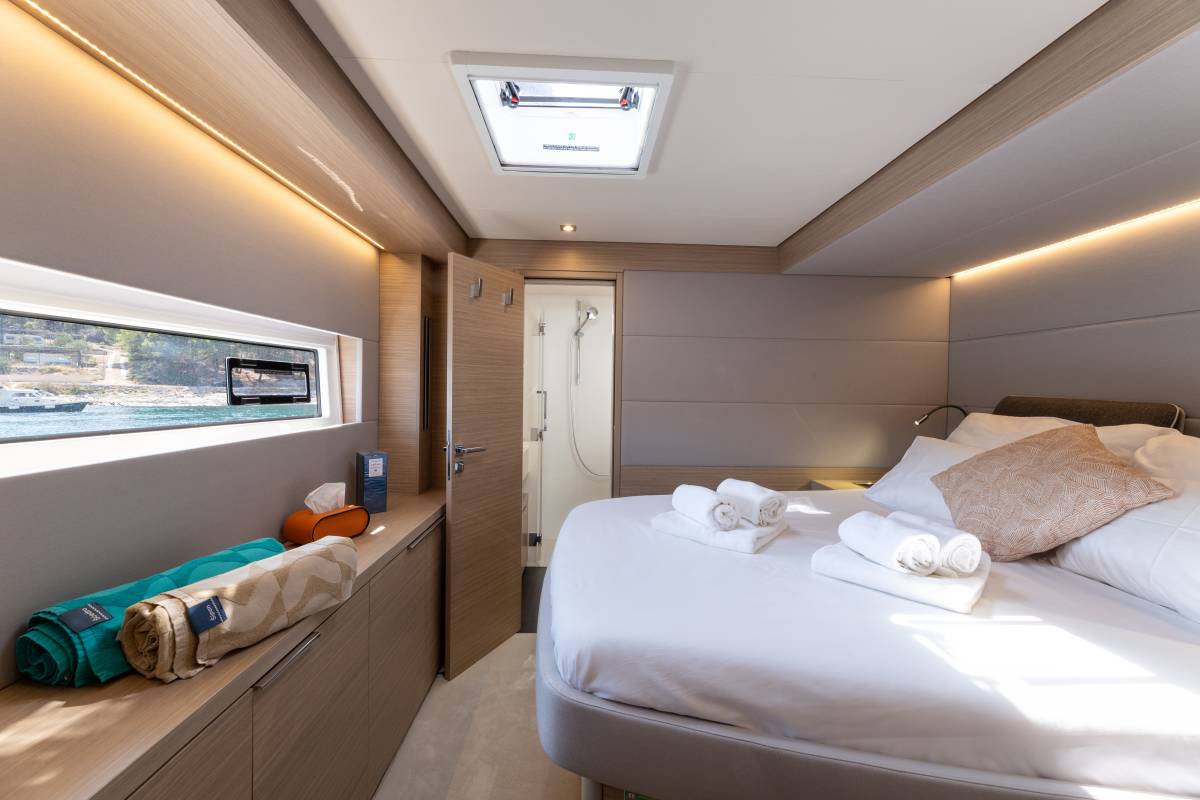 Lagoon 55, Artisan | Yacht Charter Croatia
