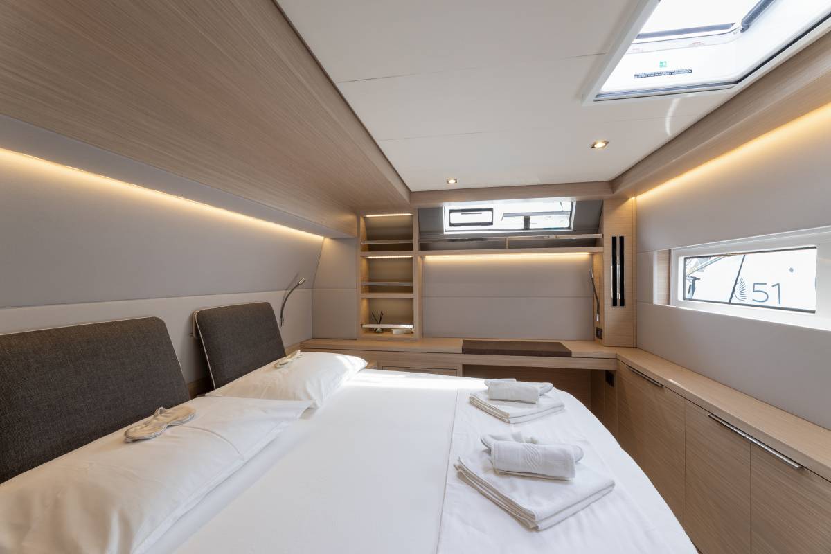 Lagoon 55, Artisan | Yacht Charter Croatia