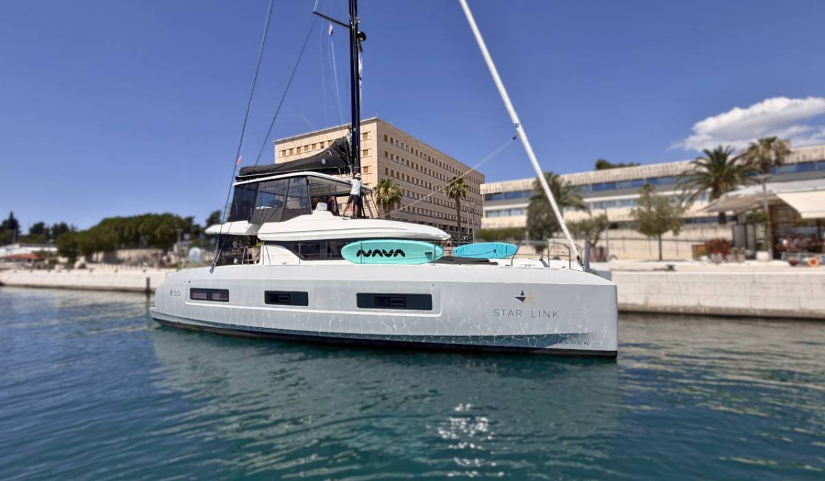 Lagoon 55, New | Yacht Charter Croatia