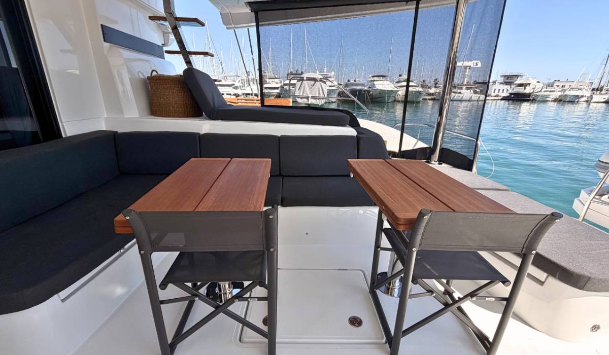 Lagoon 55, New | Yacht Charter Croatia