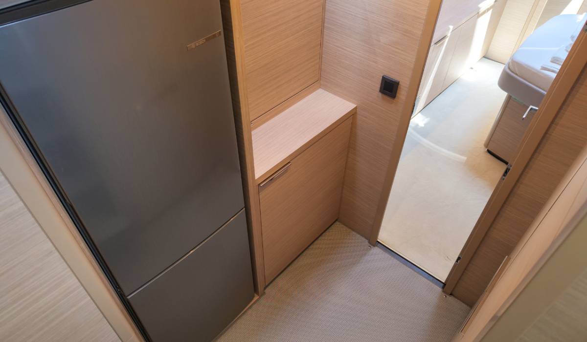 Lagoon 55, New | Yacht Charter Croatia