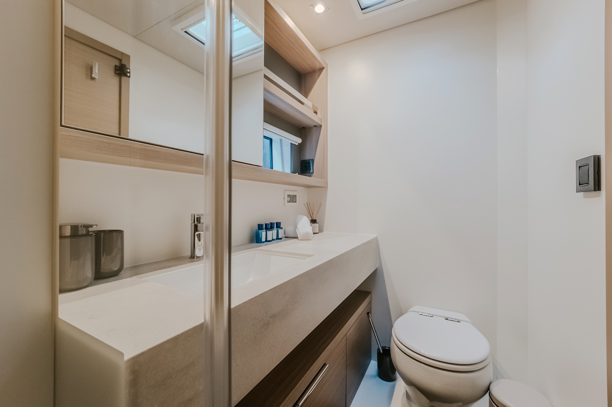 Lagoon 55, Triwing Ossus | Yacht Charter Croatia