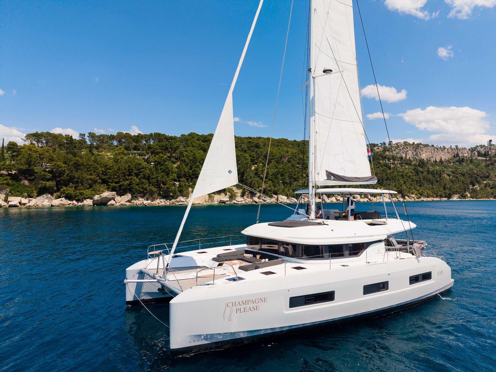 Lagoon 55, Champagne Please | Noleggio di Yacht Croazia