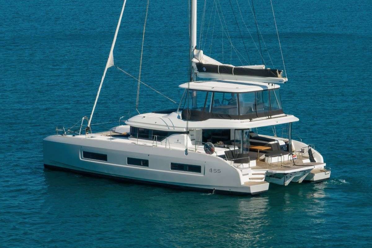 Lagoon 55, Champagne Please | Yacht Charter Croatia