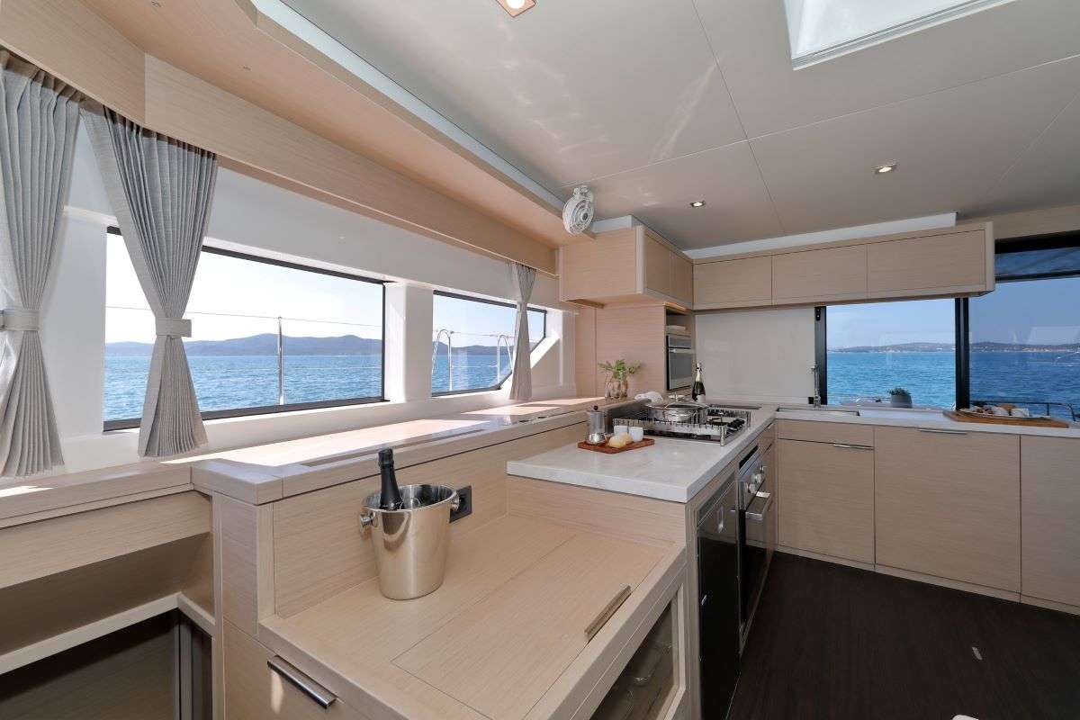 Lagoon 55, Champagne Please | Yacht Charter Croatia