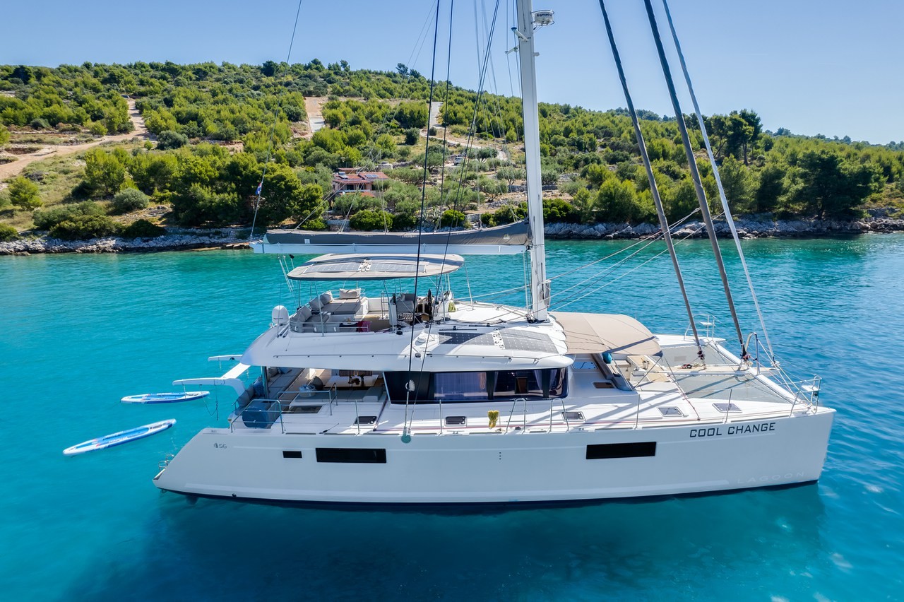 Lagoon 560, Cool Change | Yacht Charter Croatia