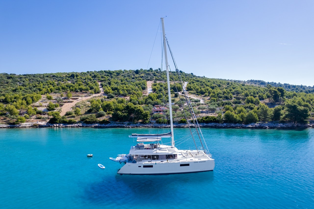 Lagoon 560, Cool Change | Yacht Charter Croatia