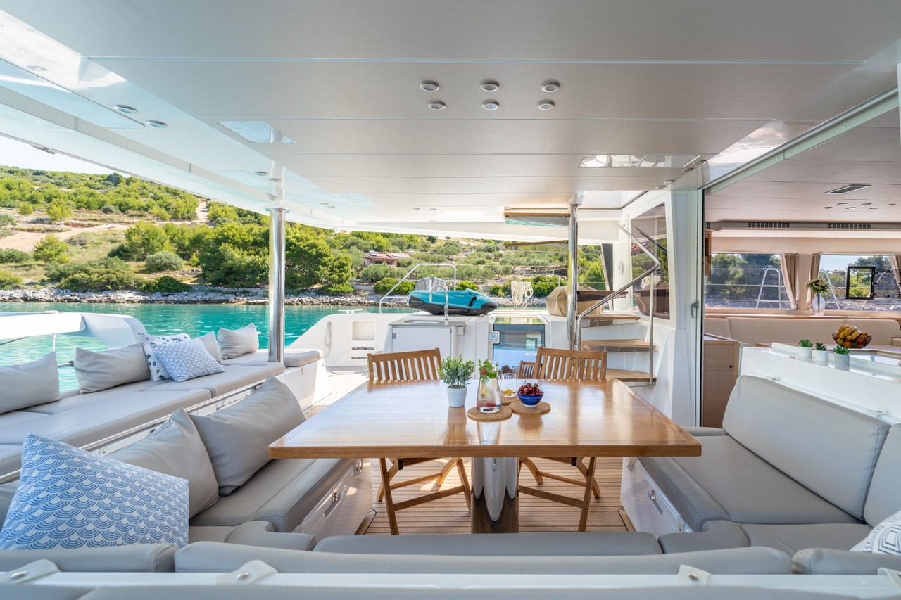 Lagoon 560, Cool Change | Yacht Charter Croatia