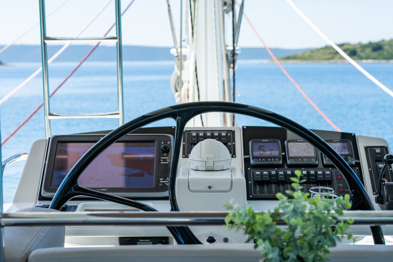Lagoon 560, Cool Change | Yacht Charter Croatia