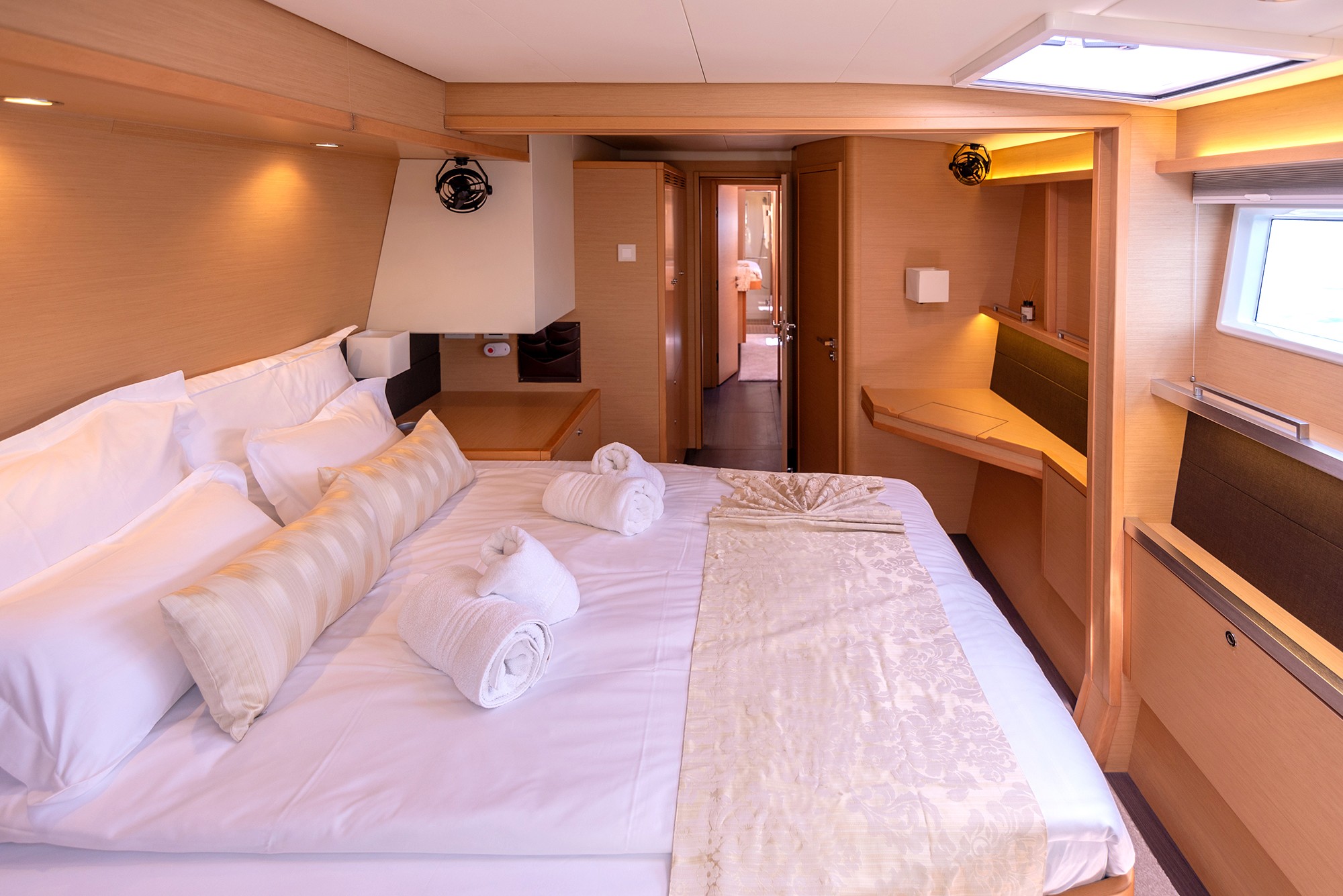 Lagoon 560, Topaz | Yachtcharter Kroatien