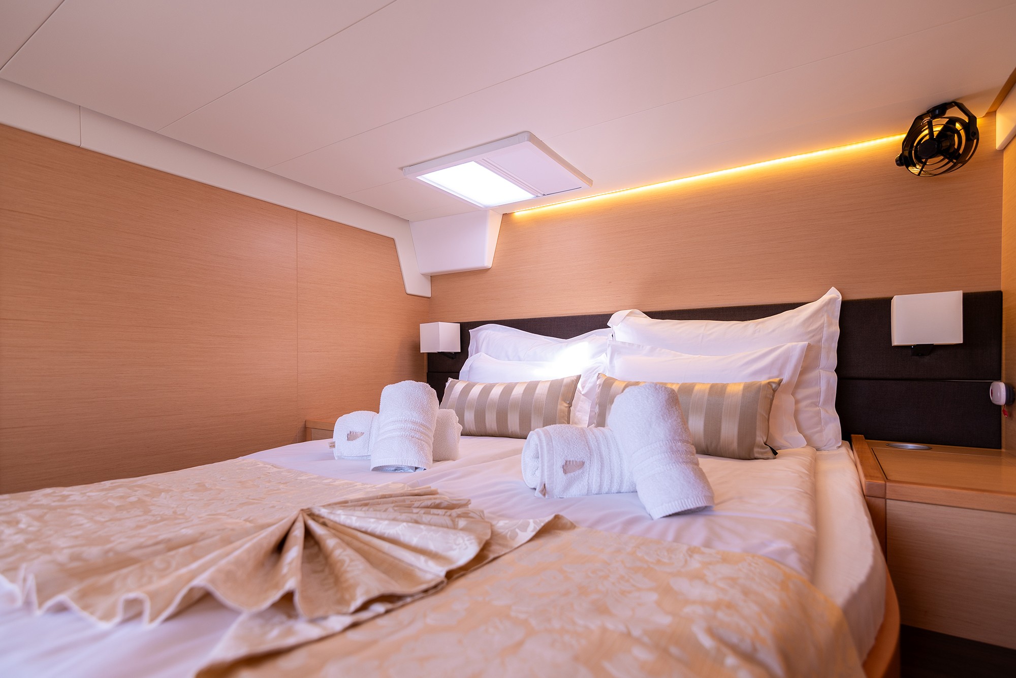 Lagoon 560, Topaz | Yachtcharter Kroatien