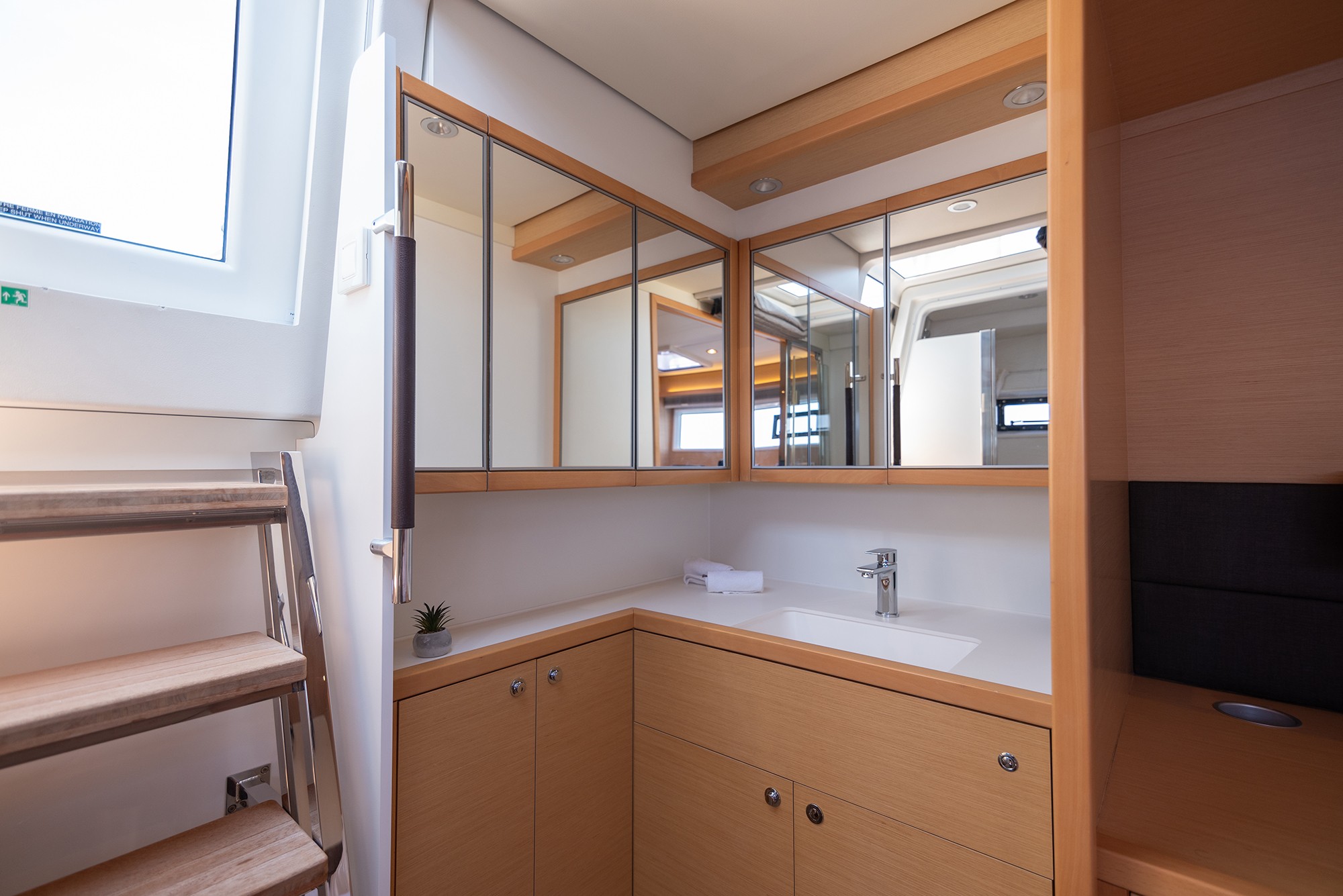 Lagoon 560, Topaz | Yachtcharter Kroatien