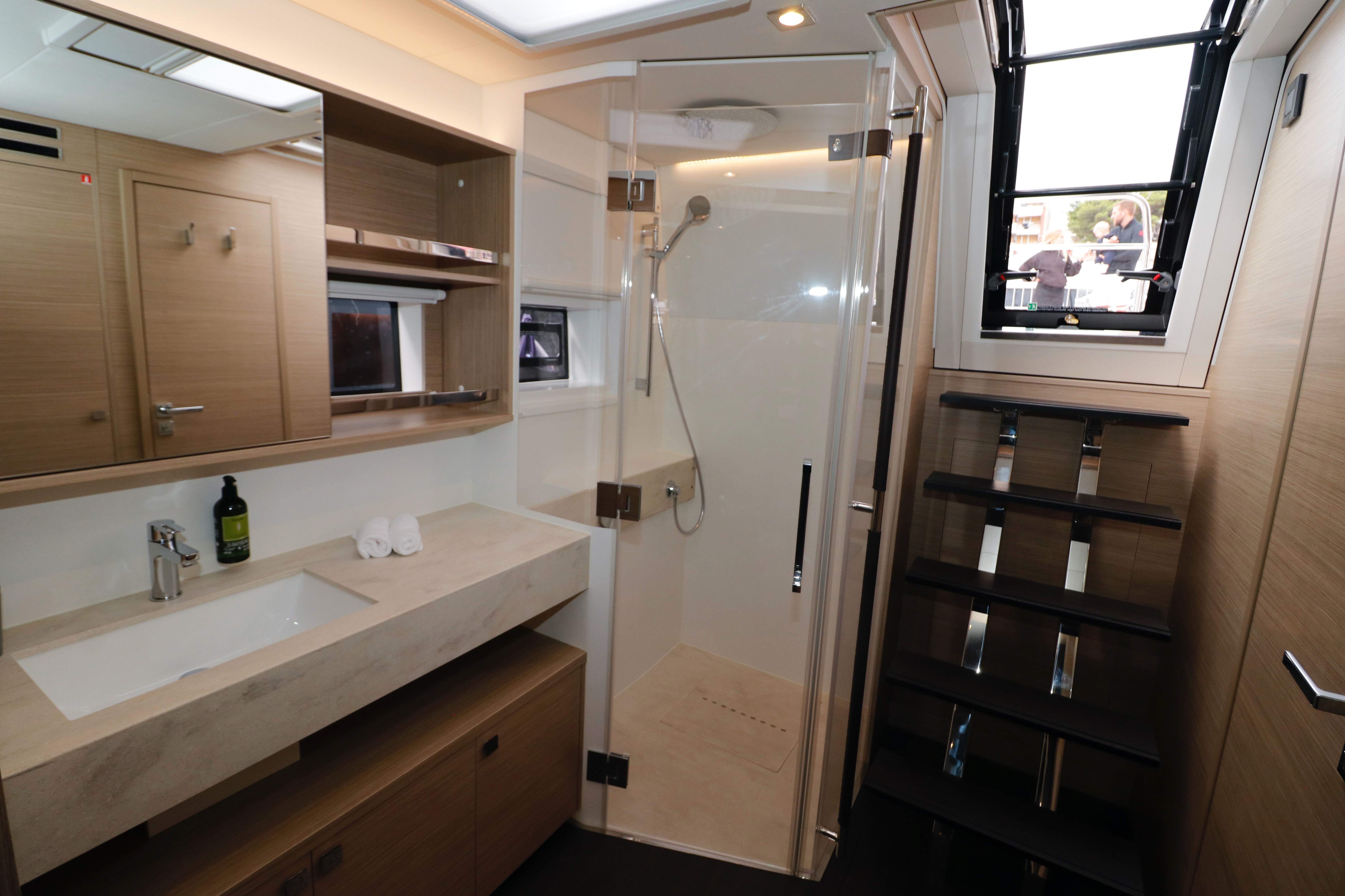Lagoon 60, Princess Karla | Yacht Charter Croatia