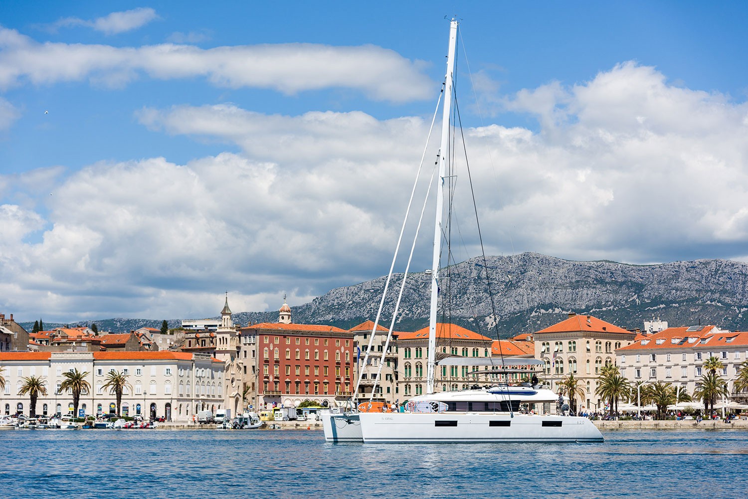 Lagoon 620, Opal | Yacht Charter Croatia