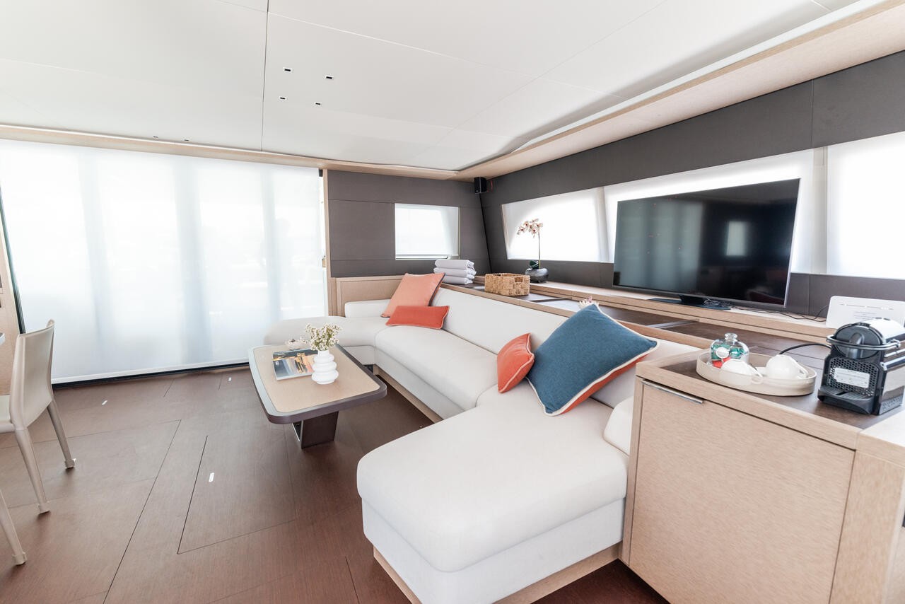 Lagoon Sixty 5, Seaductive Orca | Yacht Charter Croatia