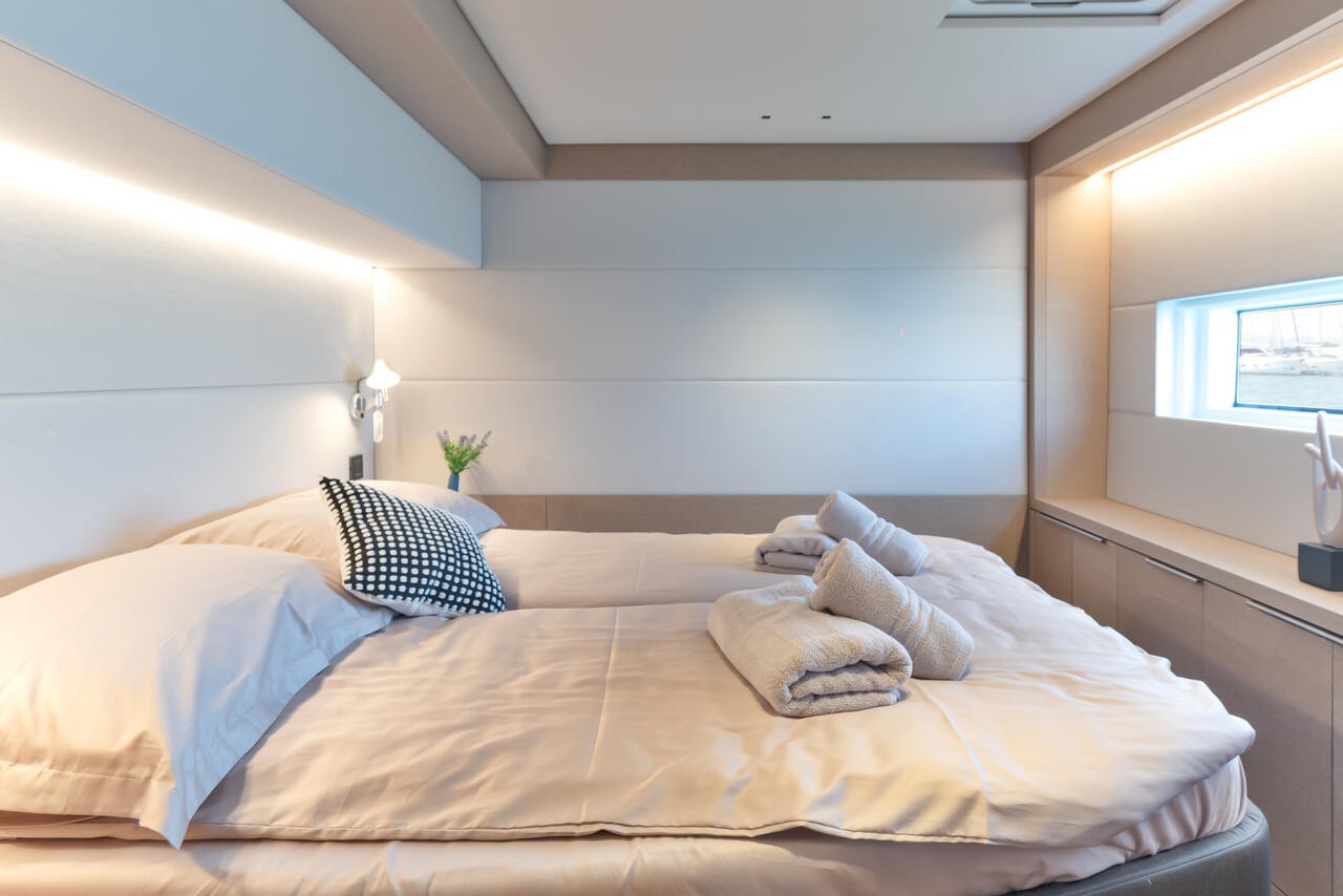 Lagoon Sixty 5, Seaductive Orca | Yacht Charter Croatia