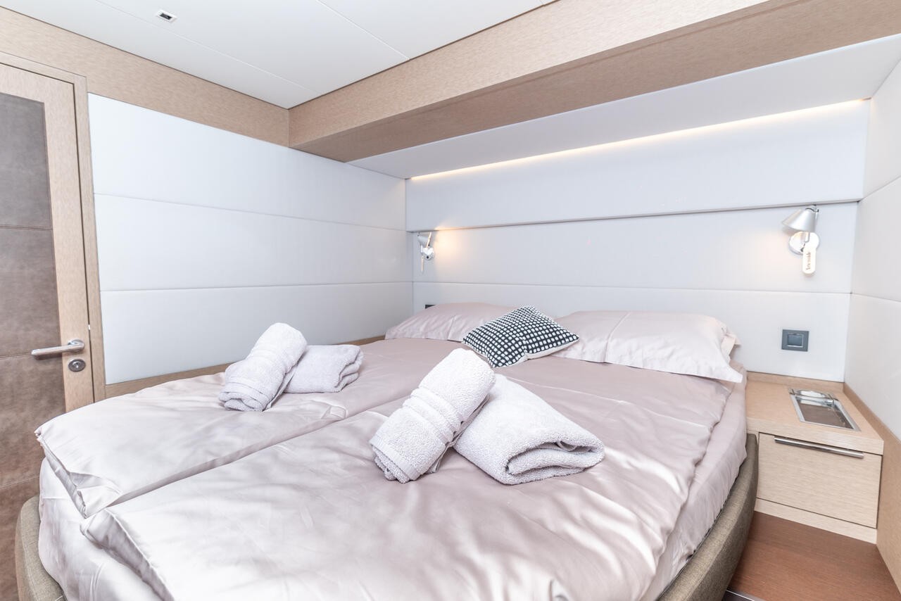 Lagoon Sixty 5, Seaductive Orca | Yacht Charter Croatia